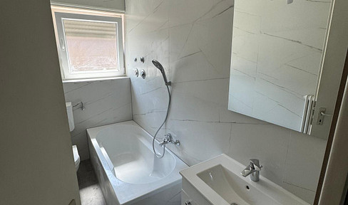 2 balconies - Modernized 2 room apartment in Mannheim