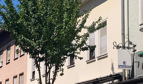 Bad Ems 3 family house with 6 parking spaces in city center location