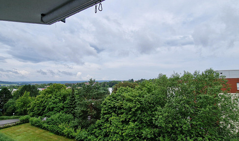 2-room apartment, balcony, EBK, TG immediately available for rent