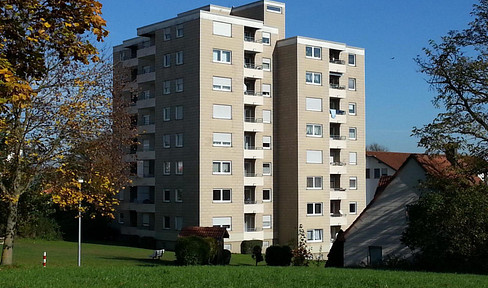 Helle, großzügige Wohnung im begehrten Süden von Laupheim.