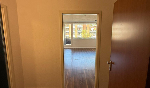 Bright, renovated 2.5-room apartment in Osnabrück-Wüste