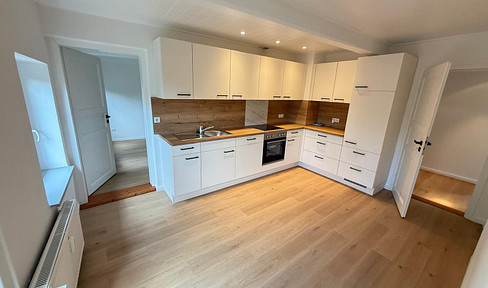 Historic & ultra-modern - modernized old building close to the Baltic Sea without estate agent