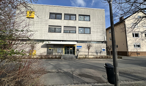 Gewerbefläche – ca. 170m² (bis 305 m² erweiterbar) in Innenstadtlage Neustadt/Aisch, mit Parkplätzen