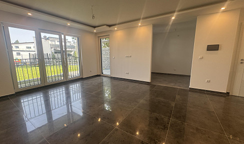 Duplex apartment UG+EG+Garden with 2 bathrooms 4 rooms new building