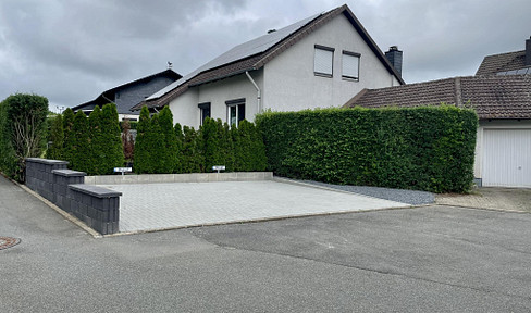 Modernized detached or semi-detached house in a popular residential area of Langelsheim