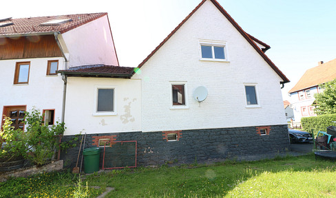 House with garden, 4 rooms + kitchen + bathroom and cellar