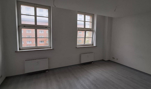 Renovated 1-bedroom apartment near the Nordhausen Theater.