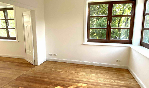 First occupancy after modernization! Fantastic apartment in the heart of Altona