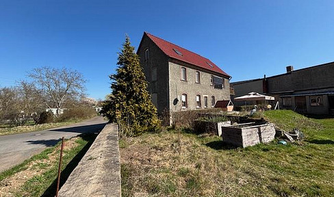 Leerstehendes Ein- bzw. Mehrfamilienhaus in Wurzen / Roitzsch - sofort verfügbar