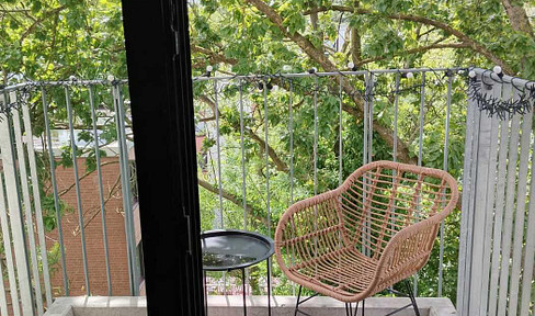 Exklusives & möbliertes Apartment im kernsanierten Bunker – Design, Komfort & Geschichte