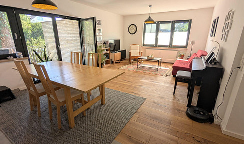Exklusive 4-Zimmer-Wohnung in Frankfurt-Harheim +Garten+Küche!