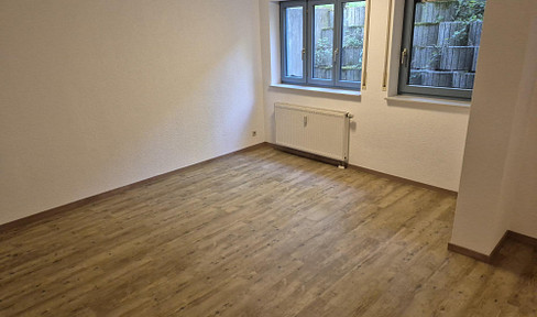 Renovierte, 2-Zi-Souterrain-Wohnung in KA-Durlach