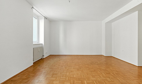 Dream home in the heart of Linz - Stylish 2-room apartment near Graben
