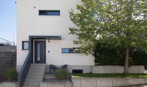 Modern, detached passive house in Esslingen-Zell