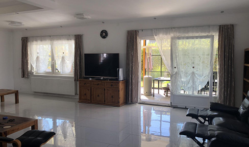 Top modernisiertes, Ein - Zweifamilienhaus, voll unterkellert, mit zwei separaten Eingängen