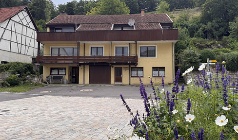Two-family house in the idyllic Lautertal valley