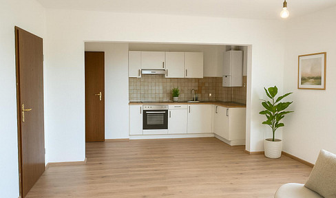Castrop-Rauxel, Friedrichstr. 39 - Freshly renovated 3-room apartment with balcony on the 2nd floor