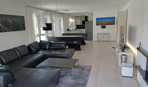 Provisionsfrei:Exklusives Penthouse in Sachsenhausen mit 4 Schlafzimmern zu verkaufen