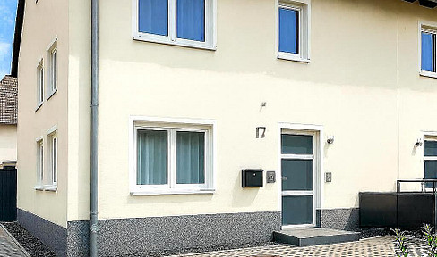 Modern semi-detached house in Hemer with granny apartment - fully let, attractive yield, top furnishings