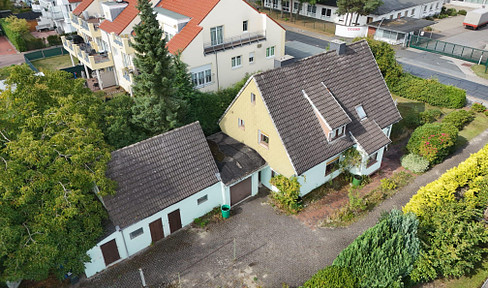 Großes Grundstück, beste Lage in Achim, mit 2 Familienhaus zu verkaufen