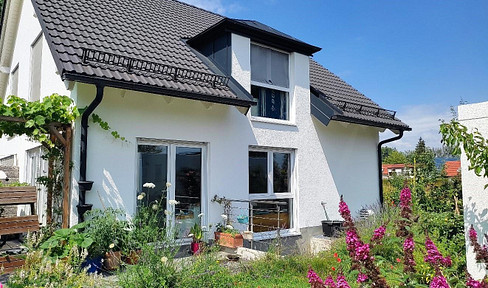 Nest gesucht? Moderne energieeffiziente DHH mit tollem Garten, Erbpacht