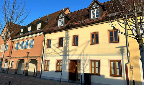 Investment opportunity with no brokerage fees: 2 apartments in the heart of Erlangen. 2 out of 4 have already been sold.