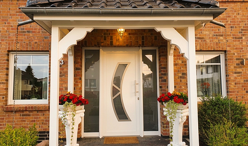 ​Gasfrei & krisensicher: Erdwärme-Stadtvilla KfW 40 (A+) mit Zinsvorteil – Wärme, die bleibt.