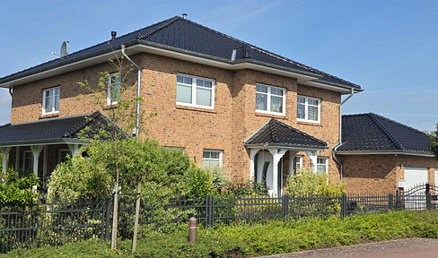 Current construction value: €1.4 million. This includes €1.1 million in construction costs and €187,000 for the land and associated expenses.
