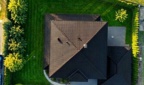 ​Gasfrei & krisensicher: Erdwärme-Stadtvilla KfW 40 (A+) mit Zinsvorteil – Wärme, die bleibt.