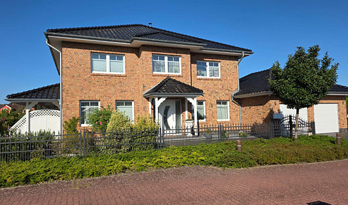 Exclusive EH 40 city villa, solid construction, and favorable interest rates – just 10 minutes from Bremen.