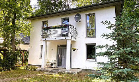 Urban villa in a quiet location