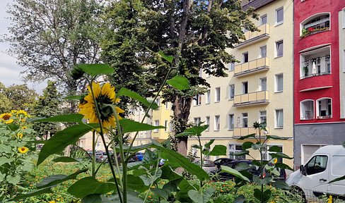 Fully furnished - available from July 31, 2026 - located in the front building.