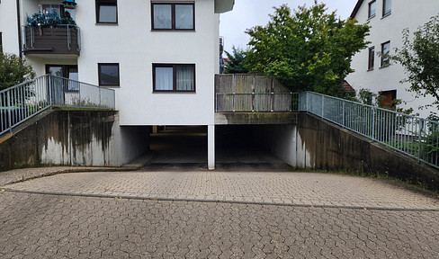 Geräumige Terrassenwohnung mit Garten, altersgerecht, provisionsfrei, sofort beziehbar