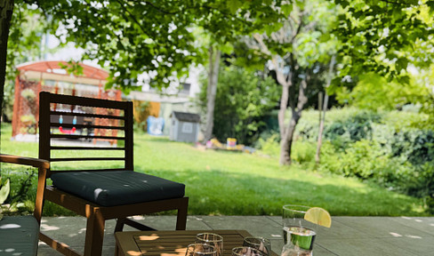 Family dream with excellent connections (U1) - detached house with large garden