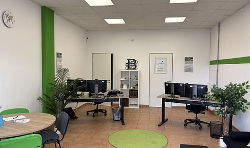 Grosszügiges Ladenlokal in Kaarst-Vorst