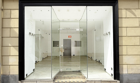 Lichtdurchflutetes Geschäftslokal in charmanter Seitenstraße der Kremser Fußgängerzone