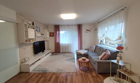 Ruhige 4 Zimmer Eigentumswohnung, mit Vollwärmeschutz !