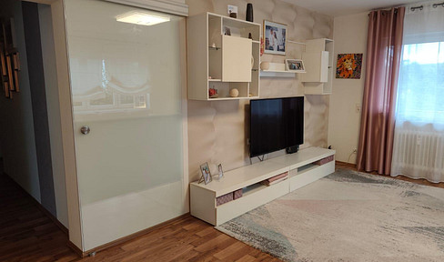 Modern, completely renovated 4-room condominium with full thermal insulation and low ancillary costs