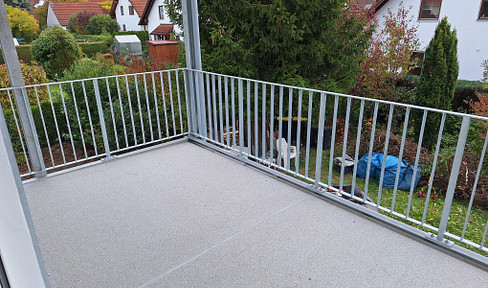 Neu sanierte 4-Zi.-Wohnung in ruhiger Lage mit großem Garten