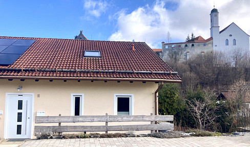 Doppelhaushälfte mit einmaligem Blick - provisionsfrei