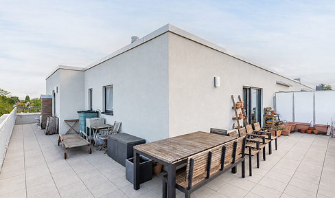 Neubau Penthouse XXL-Dachterrasse, EBK, Aufzug, Erneuerbare Energie