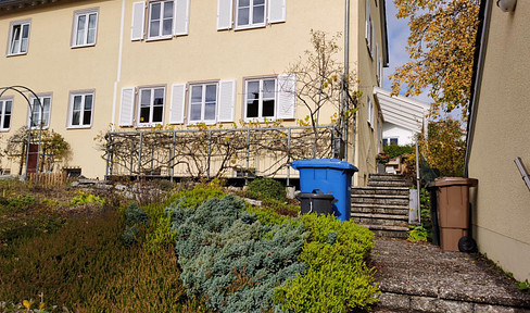 Attractive semi-detached house with seven rooms and fitted kitchen in the center of Rottweil