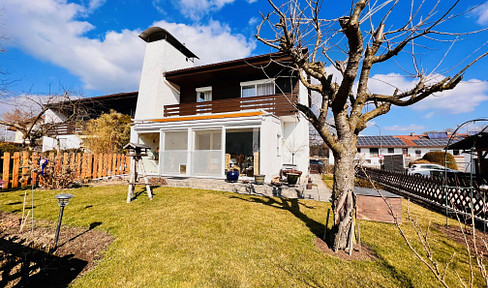 Semi-detached house between Schloßberg and Vogtareuth