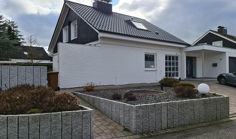 Space for the whole family in a quiet peripheral location