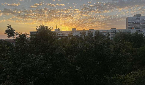 Herrenbach-Spickel: gut geschnittene 3 Zimmer-Wohnung mit Fernblick in guter Lage. Provisionsfrei!