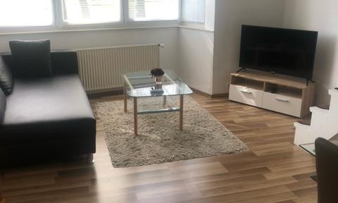Furnished comfortable 2.5 room apartment ground floor "central and yet quiet"