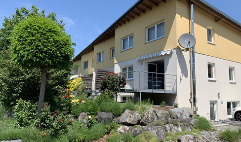 Attraktives Reihenhaus | absolut ruhige Lage | ca. 150 m²