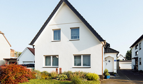 EIN-ZWEIFAMIENHAUS mit flexibler Nutzung in Zentrumsnähe von Gütersloh