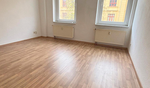 Charming 2-room apartment (50 m²) in a central location in Magdeburg