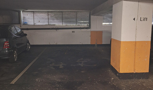 Tiefgaragenstellplatz in 23714 Bad Malente, Diekseepromenade 2 zu vermieten